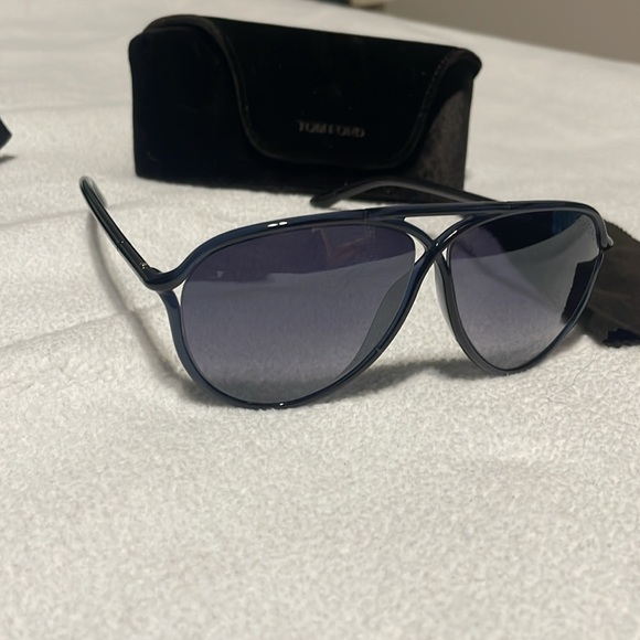 Tom Ford Blue Aviator Sunglasses Unisex - Picture 3 of 8